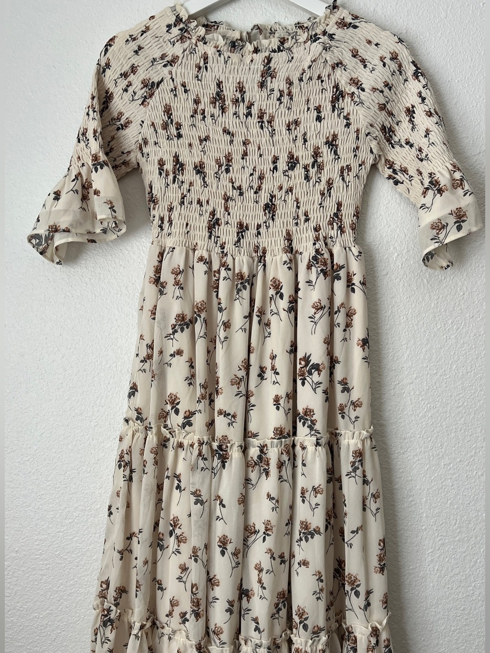 JessaKae Wandering Willoughby Floral Smocked Tiered Maxi Dress Cream Small - Picture 4 of 15